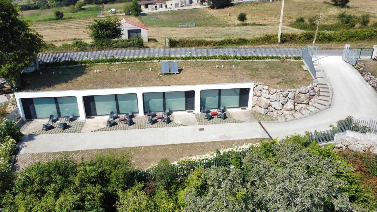 Apartamentos Turisticos El Balcon De Llavandes Colombres Esterno foto